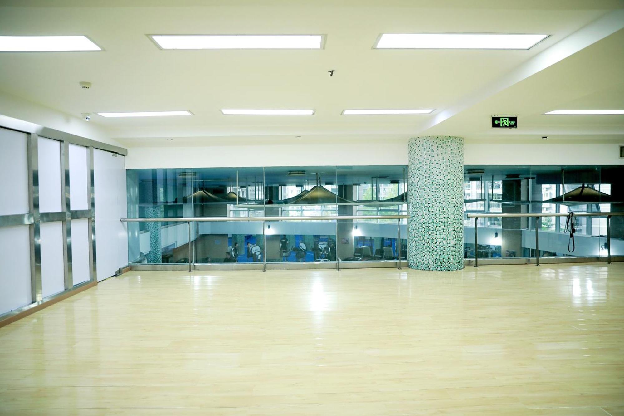 Holiday Inn Chongqing Guanyinqiao By Ihg Ngoại thất bức ảnh